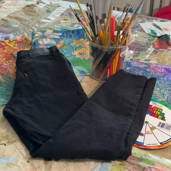 Levi Strauss Skinny Jeans - Picture 1 of 5